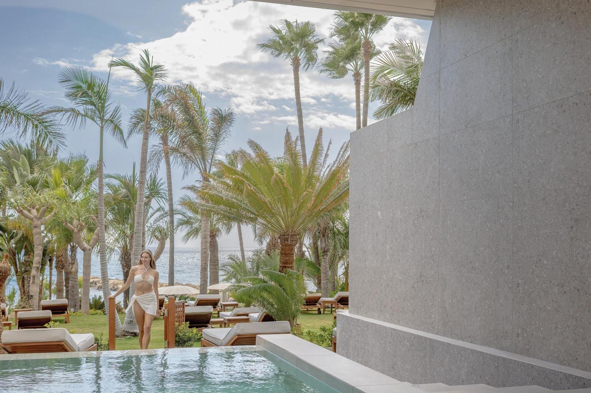 アマタス ビーチ ホテル リマソル リマソール エクステリア 写真 The beach at the hotel
